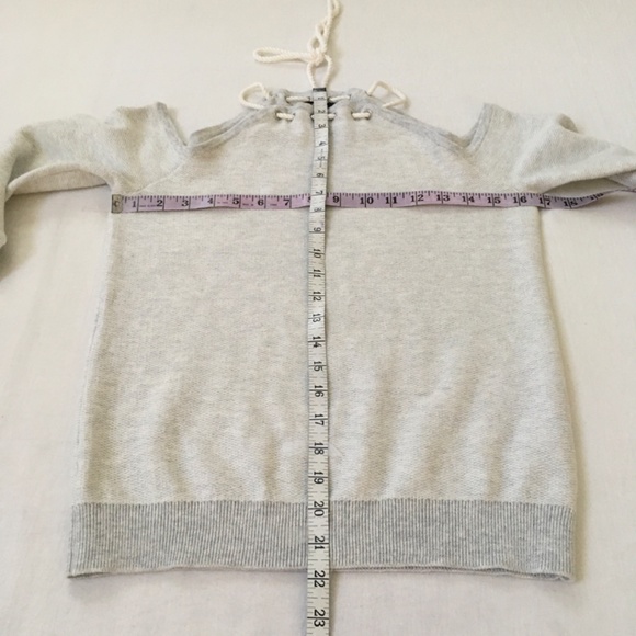NWOT INTERMIX Off-Shoulder Rope Tie Sweatshirt Sweater Grey Small/Petite - Picture 10 of 13